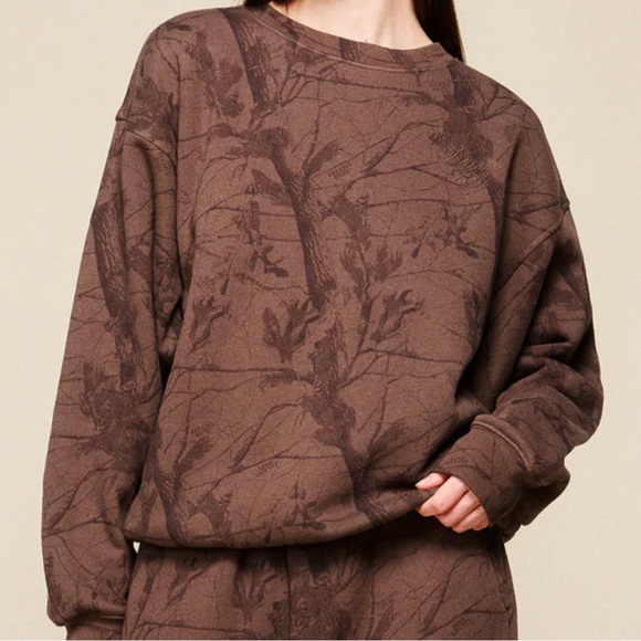 Dairy BoyOVERSIZED CREWNECK Lowcountry Brown Sweater